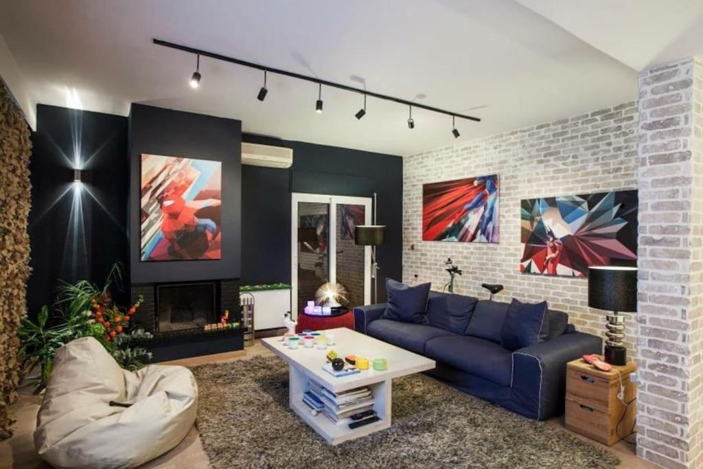 Super Heroes Apartment Thessaloniki Exterior photo